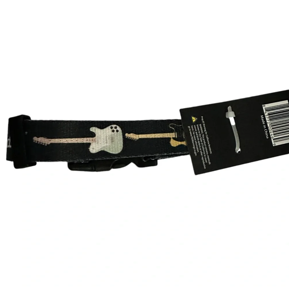 Fender Guitar Adjustable dog collar, Medium, NWT